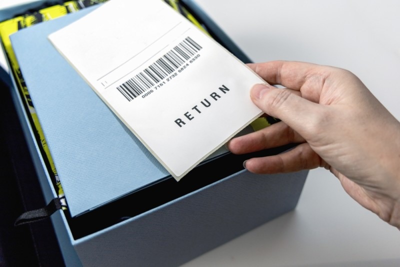 eticheta de returnare a coletului